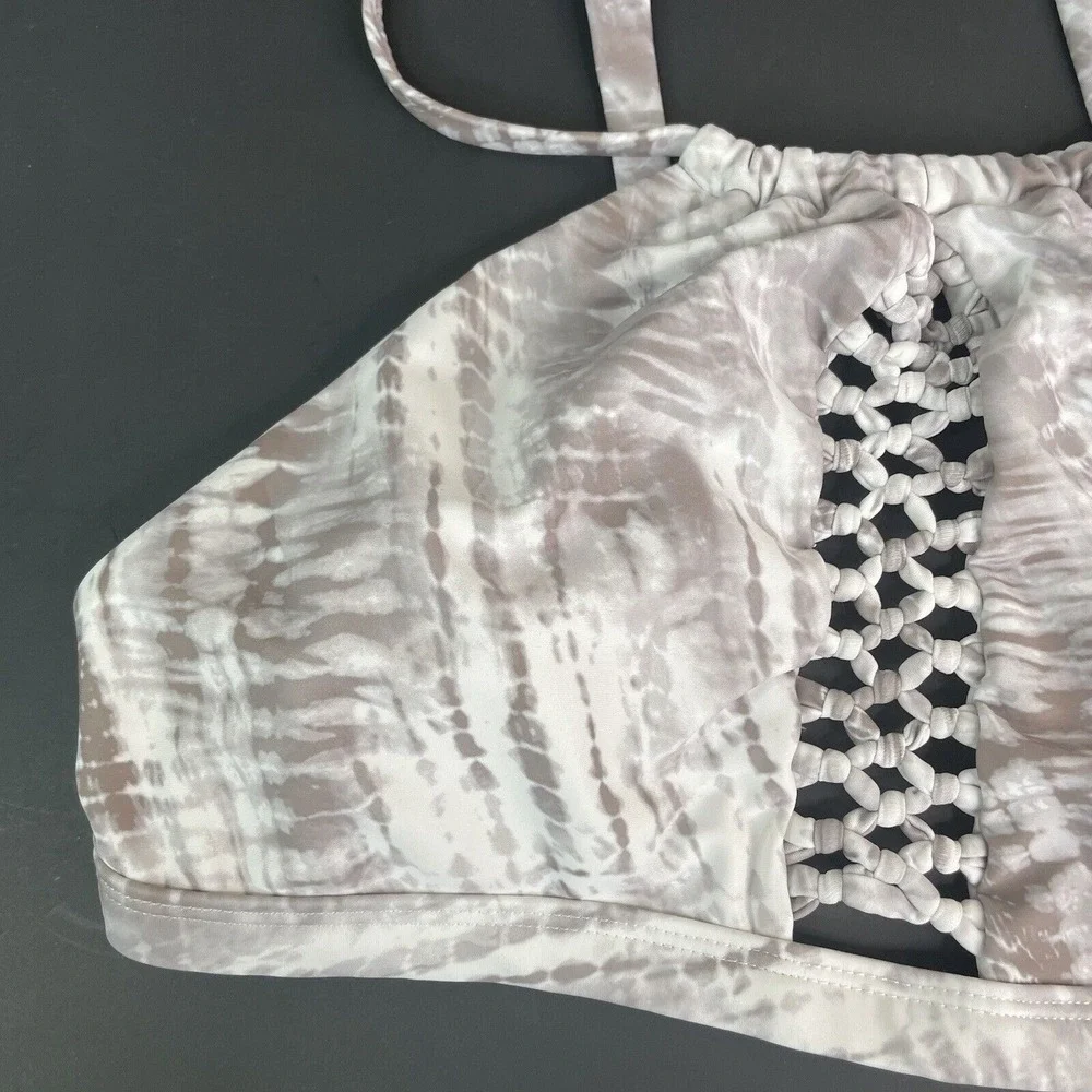 Venus Women's Macrame Bralette Halter Neck Bikini Swim Top Size 8‎ Gray Snake